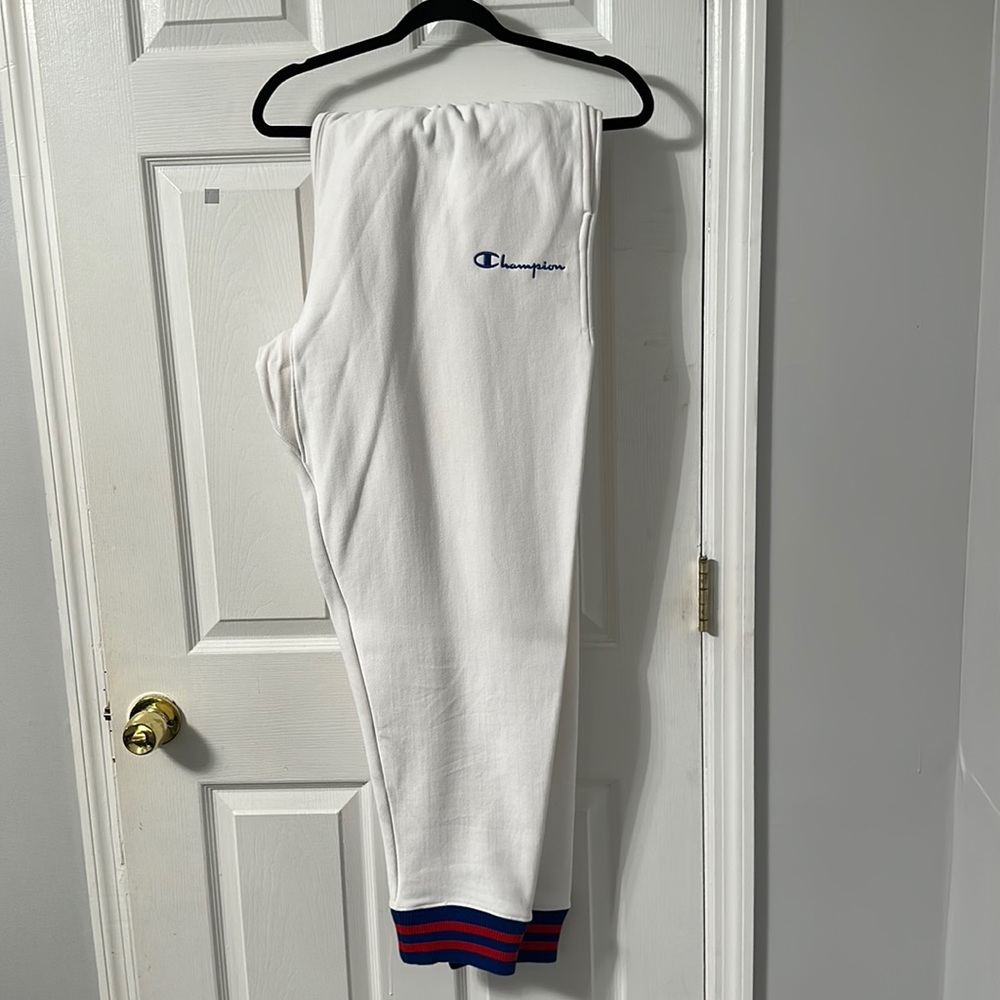 Champion Sweatpants.